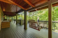 Chic Lodge 0.6m to Ski/Tube Resort+Winter Mtn Views - Kuntosalit
