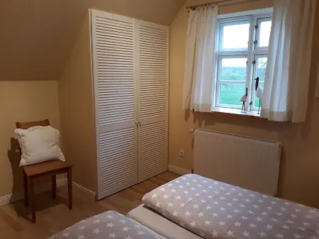 Cozy living under thatch