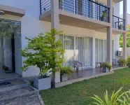Silina Airport Residence in Katunayake Hotels near Prassanth Offset Printers