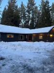 Hot tub, EV charger, 2 blocks to lake. New listing, lots of kids toys!