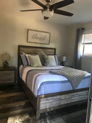 Walking distance to the lake! Enjoy a slice of Tahoe and Kings Beach beauty!!!