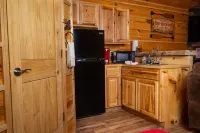 Kayak Cabin w/ Air Purifier