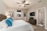 Driftwood Retreat-Brand New 4 Bedroom Pool Home