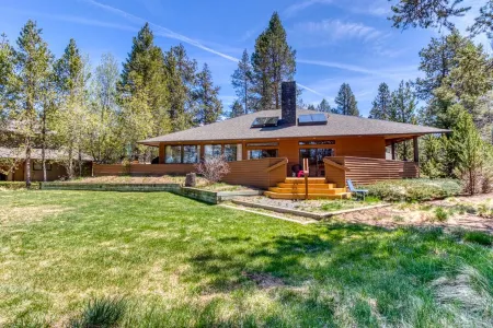 Dog Friendly Home w/ Hot Tub, 10 SHARC Passes, and Second Level EV Charger