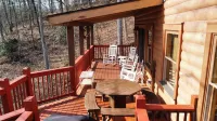 Unique Peaceful- Romantic, Private Pool, Fireplace, AC-Wifi, Delightful Smokies!