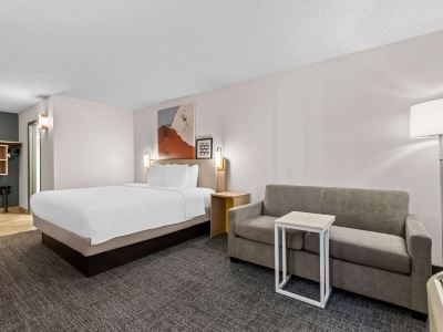 Spark by Hilton Bensalem Philadelphia
