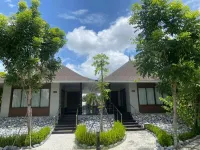Sanpudard Health and Wellness Club Hotel di 