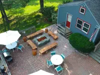 4Br 2BA - MT Snow, Skiback Trail, Free Shuttle, Pool, BBQ - Green Mountain House