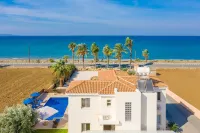 Villa Seashore One Large Private Pool Walk to Beach Sea Views A C Wifi - 3150