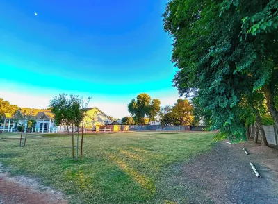 Spacious 6-bedroom house in Gilbert with AC, WiFi Hotels near Fat Cats All Out Fun