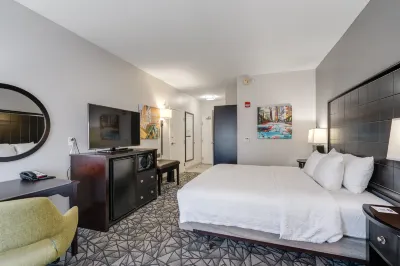 Hampton Inn Bloomington-West Hotels in Bloomington