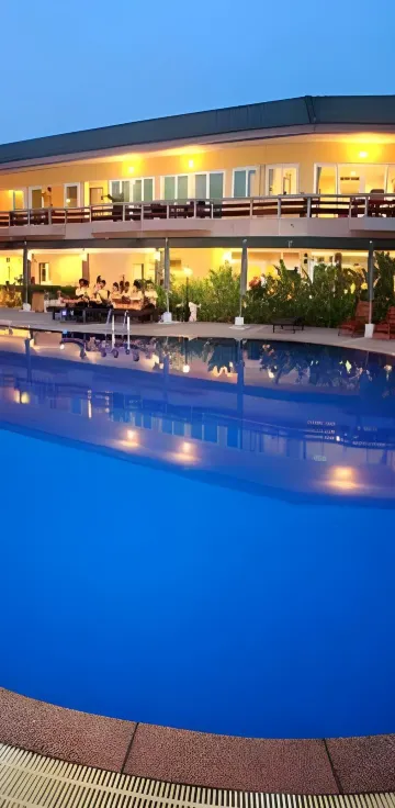 ห้องดีลักซ์พร้อมวิวทะเลบางส่วน