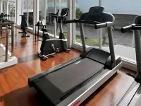 D'Primahotel Tangerang - Fitnessstudio