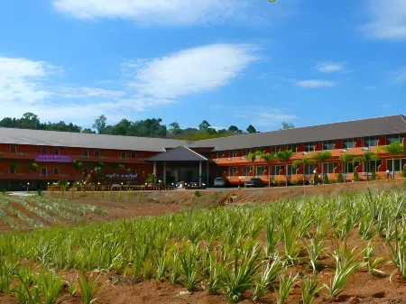 Khao Saming Paradise Resort Отели в г. Khao Saming