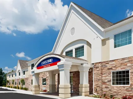 Candlewood Suites Hazleton Отели в г. Восток Юнион Тауншип