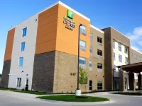 Holiday Inn Express & Suites Omaha - Millard Area Các khách sạn ở Omaha