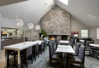 Sonesta ES Suites Providence - Airport Hotels in Warwick