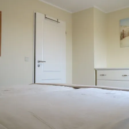 Apartment Close to the Beach for up to 5 People - 3 Rooms, in Top Location, with Free Parking Lot