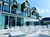 OYO Newquay Beach Hotel Hotels near Fistral Beach
