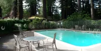 Miranda Gardens Resort - Pools