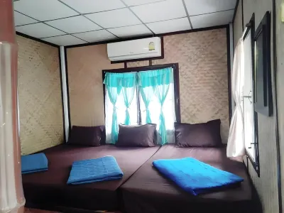 Paa Mam Tour Hotels in Wang Krachae