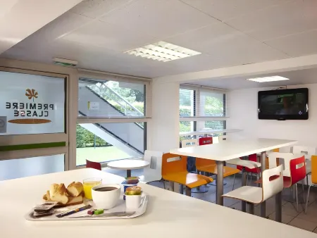 Premiere Classe Creil - Villers Saint Paul