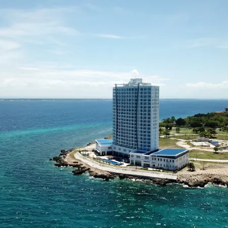 Arterra Hotel and Resort