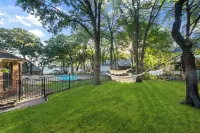 Discount! 30% - King Beds LUX Pool at the Lake Theater Gym Arcade Hotels near The Trails at Eagle Mountain Park