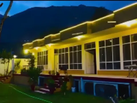 Qashqar Heights Hotels in Chitral