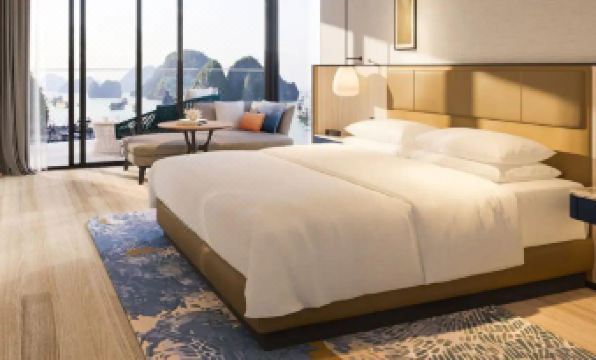 1. 하얏트 플레이스..