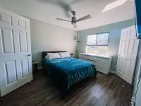 Cozy Home in Heart of Estero