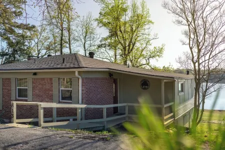 Lake O' The Pines Lake FrontTwo Bedroom Home - A Slice of Paradise