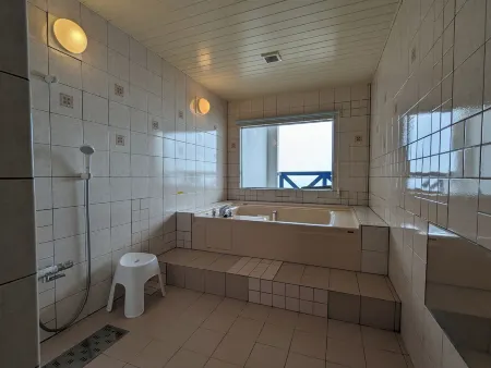 Setouchi Resort Hotel Отели в г. Мацуяма