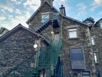 Hi Ho Steps Bowness on Windermere Apartment Hotels in Hugill