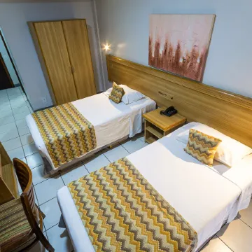 Hotel Golden Park Rio de Janeiro Aeroporto By Nacional Inn Отели рядом с достопримечательностью «Лестница Селарона»