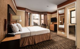 The Hotel at Fifth Avenue