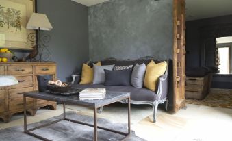 Elm Cottage Barn
