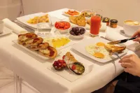 بالاتسو مارليتا لاكشري هاوس هوتل - فطور