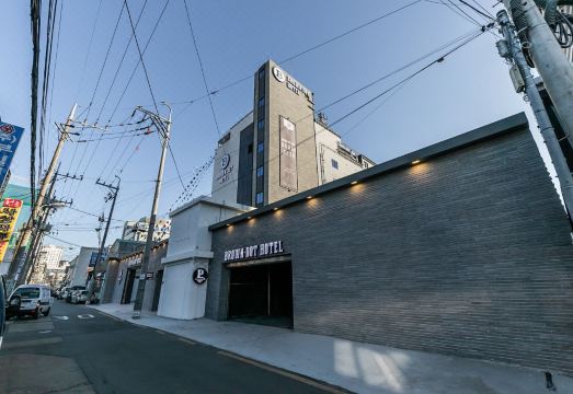 6. 브라운도트호텔 ..