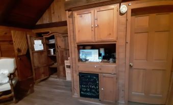 Cherokee Mountain Log Cabin Resort