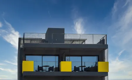 3 Pines Design Living