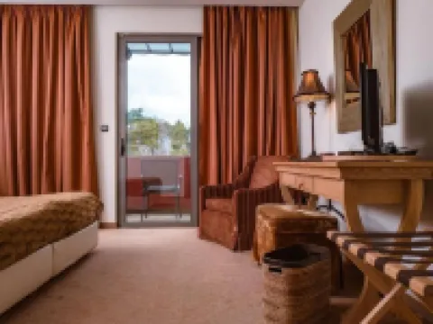 マイナロン リゾート トリポリスのホテル