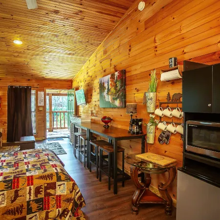 Bigfoot Lodge Room Four