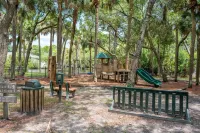 Beautifully Maintained 3-bed, 3-bath Home Offers Comfort & Privacy