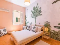 Casa Tropicana Hotels near Public Garden