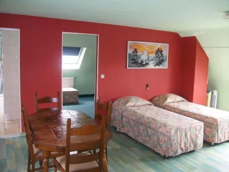 Hotel Evergreen Отели рядом с достопримечательностью «Musee bruxellois du Moulin et de l'Alimentation»