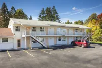 The Springwater Inn Motel 쉰다진 홀로 주립산림공원 주변 호텔