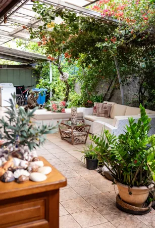 Manaeva Lodge Отели в г. Фааа