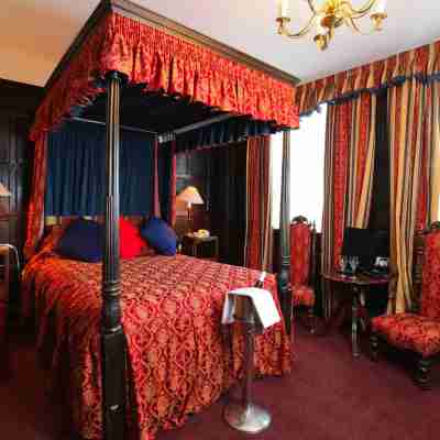 Rose And Crown Hotel, Tonbridge Rooms