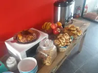 El Bodegón Hostal Boutique - Завтрак